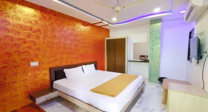 FabHotel Prakash & Sons Room Type - Deluxe Room