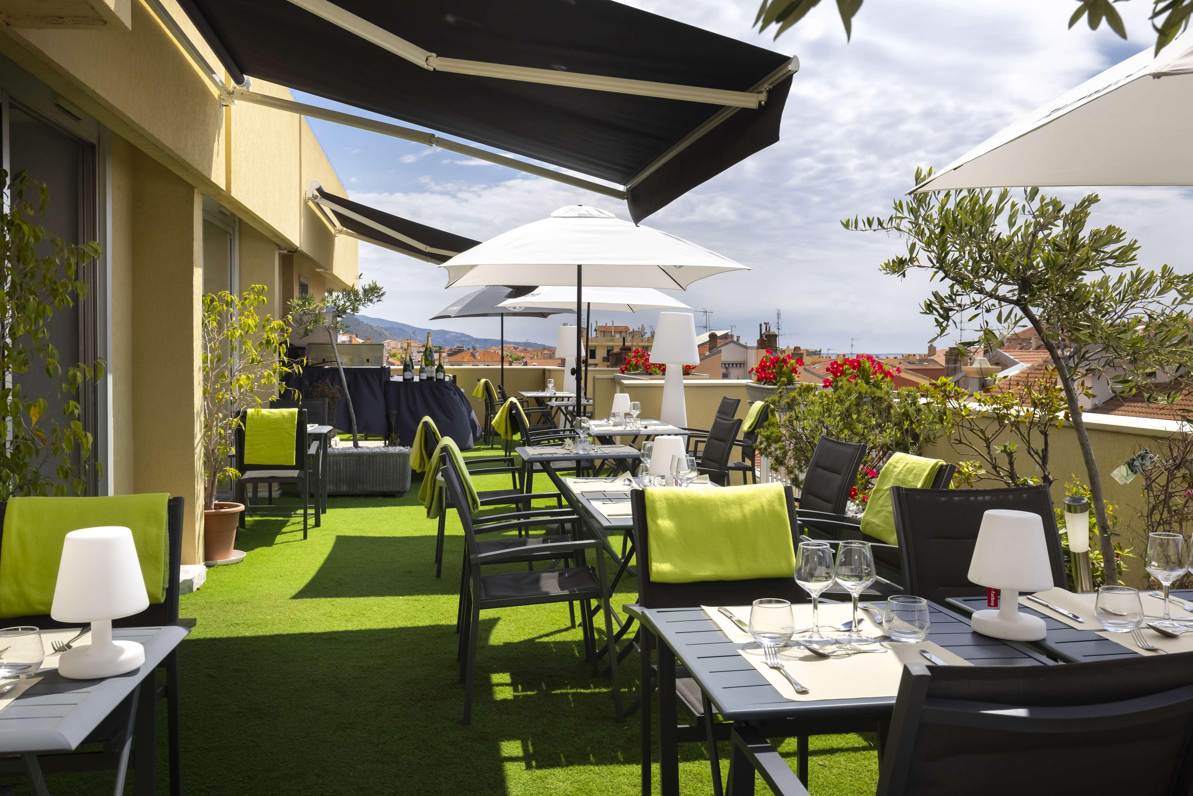 Best Western Hotel Mediterranee Menton - Tap to explore photos