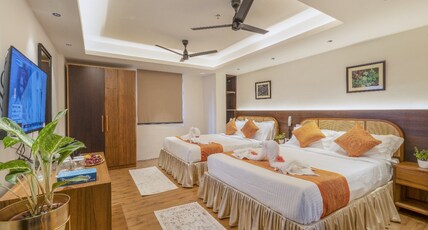 Demattrie Hotel Room Type - Super Deluxe Four Bed Room