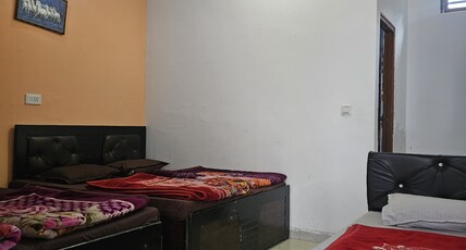Hotel shiv manohar Room Type - 5bed room