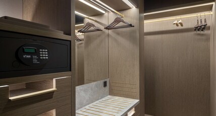 Waldorf Astoria Kuwait by Hilton Room Type - KING PREMIER ROOM W  VIEW