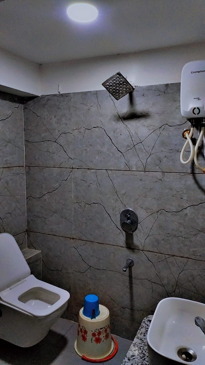 Hotel Lemon - Tap to explore photos