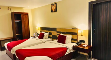 Chinmaye Inn Room Type - Business Twin Bed Room