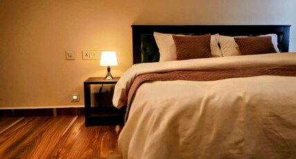 Coastal Pearl Homestay Rooms and Villas Room Type - Deluxe Room With King size bed and Garden View Coastal Pearl Homestay Rooms and Villas Room Type - Deluxe Room With King size bed and Garden View
