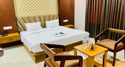 Hotel Friendship In Room Type - Super Deluxe Room