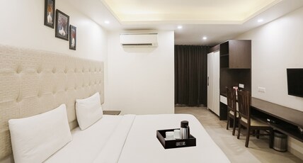 Super Townhouse The AMV Hotel Room Type - Classic