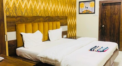 Haweli Restaurant and Guest House Room Type - Deluxe Room