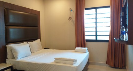 Hotel Samudra Room Type - Economic AC Basement Room