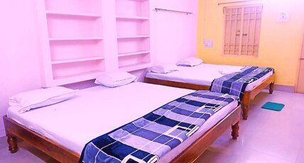 Shivangi Eco, 200mtr from Seabeach Room Type - Family 4 Beded Ac room