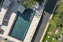 Floral Court Hotel & Residence Sukhumvit 13