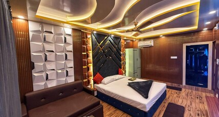 HOTEL AJ PLAZA Room Type - River Facing Premium Super Deluxe