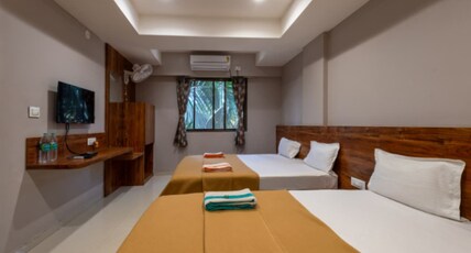 Hotel Aaradhya Crown Room Type - Four Bed Non Ac Room