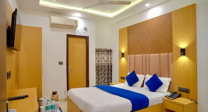 Hotel Ashiana @ New delhi Station & Connaught Place Room Type - Deluxe AC Room With Free Wi-Fi Hotel Ashiana @ New delhi Station & Connaught Place Room Type - Deluxe AC Room With Free Wi-Fi
