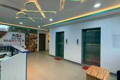 Hotel Maruti R Family Prime