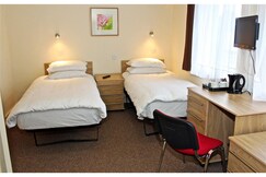 Central Hotel Golders Green