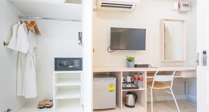 Koon Hotel Sukhumvit Room Type - Suite Room