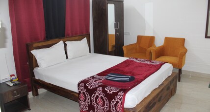 Friendlystay Prime Room Type - Room 102