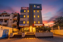 FabHotel Naman Palace