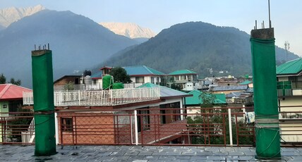 Hotel Naddi Mount View Room Type - Deluxe Room (With Balcony)