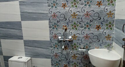 NARAYANI PAYING GUEST HOUSE Room Type - Bedroom 1
