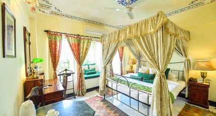 Hotel Udai Kothi Room Type - Deluxe Room