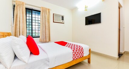 TRI-STAR RESIDENCY Room Type - Standard Double AC Room