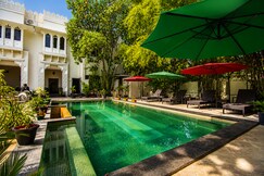 Hotel Pratap Palace
