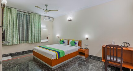 Treebo Akshaya Residency Room Type - Standard Room