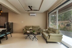 StayLeisurely Timber 2BHK Igatpuri