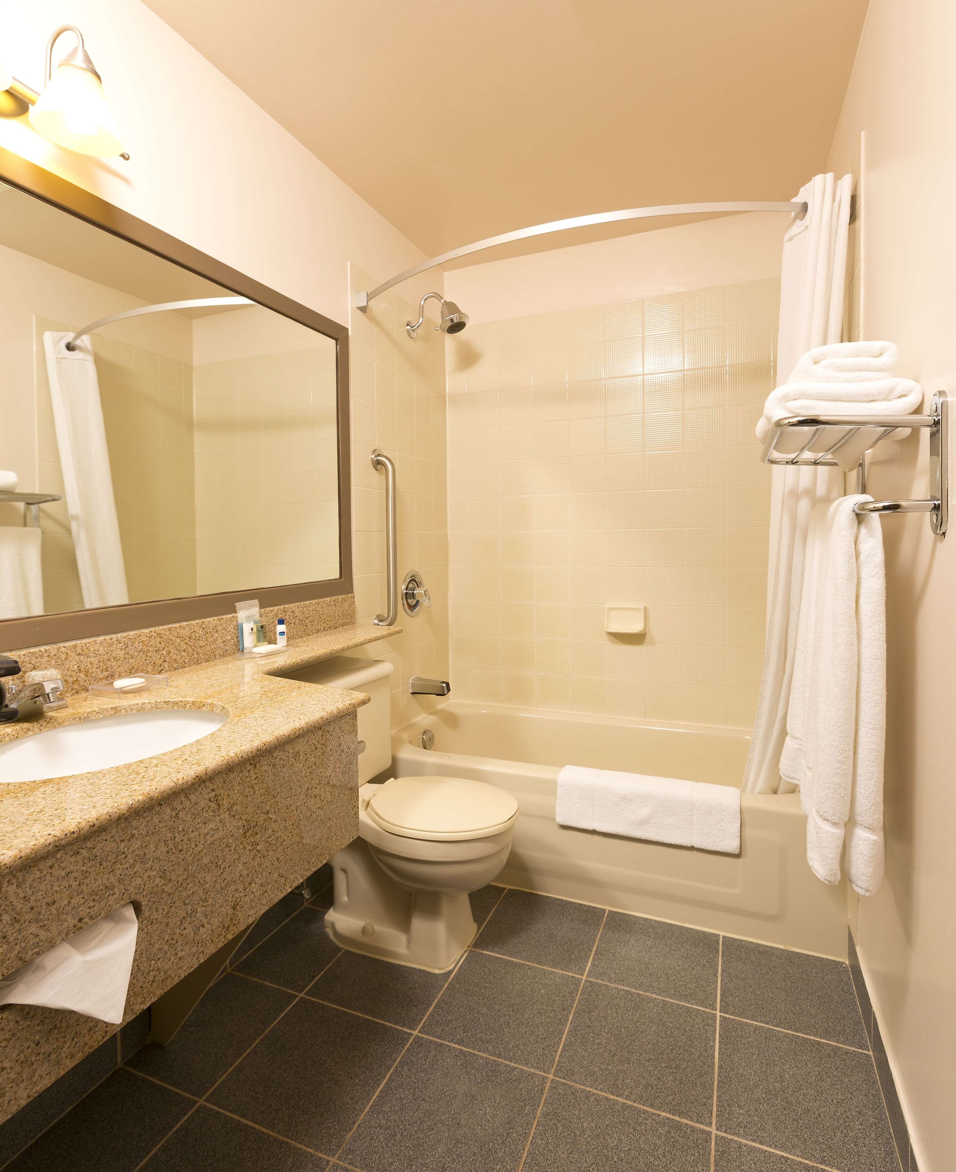Best Western Laval-Montreal - Tap to explore photos