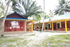 Gold India Beach Resort