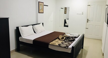 Sapphire | Rooms & Apartment Room Type - Executive AC Rooms