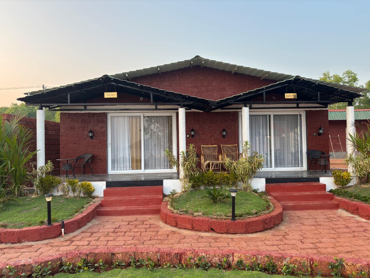 The Sangam Resort - Tap to explore photos