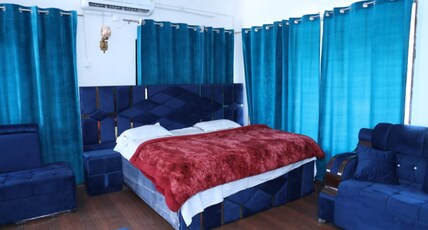 Hotel Omkaar & Restaurant Room Type - Luxury AC Room