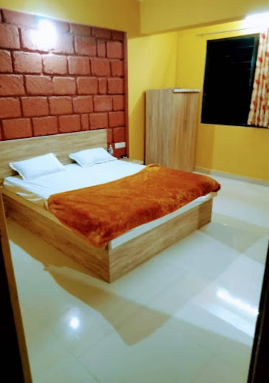Hotel Vishwasanskruti Ratnagiri - Tap to explore photos