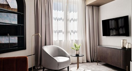 The Crown Krakow - Handwritten Collection Room Type - Junior Suite with 1 double bed