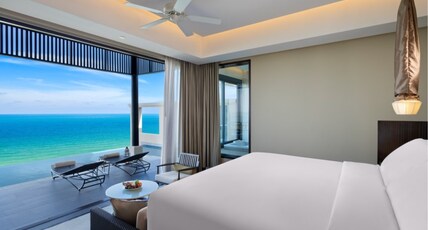 Vana Belle, a Luxury Collection Resort, Koh Samui Room Type - Grand Pool Suite, Ocean View, 1 King Bed Vana Belle, a Luxury Collection Resort, Koh Samui Room Type - Grand Pool Suite, Ocean View, 1 King Bed
