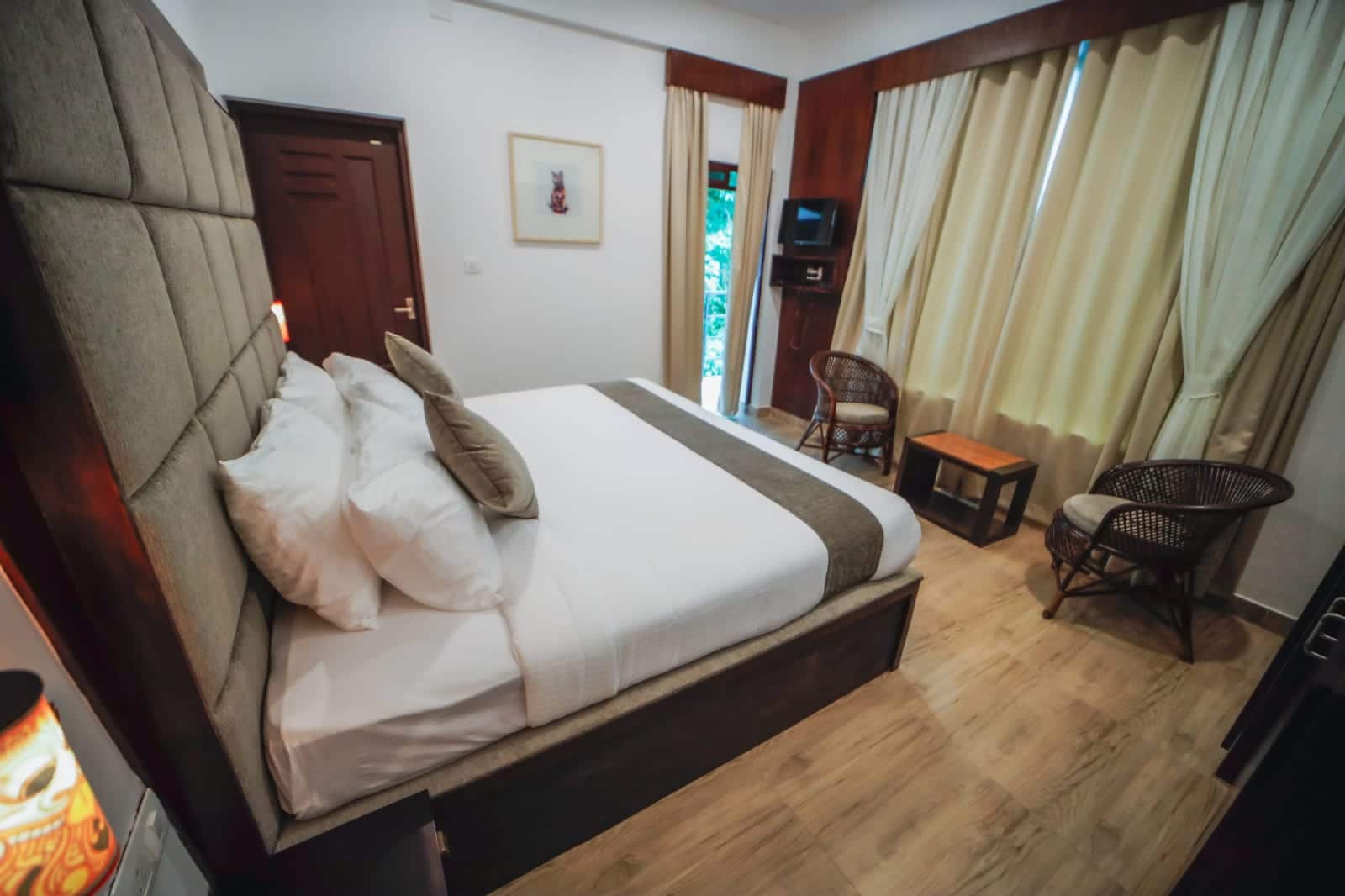 VANYA by Citrine - Tap to explore photos