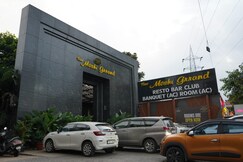 Hotel New Moshi Grrand