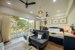 Casa VG, 15 mins from Anjuna Beach, Flat in Arpora