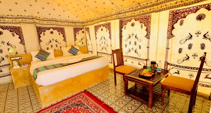 Desert King Resort Room Type - Maharaja AC Tent