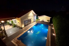 GoBravo 37-2Bhk Farm w/t Pool &Garden Sec150 Noida