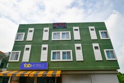 FabHotel TSJ Grand