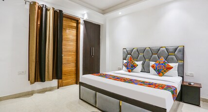 FabHotel 24&7 Room Type - Deluxe Room