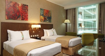 Holiday Inn Meydan Room Type - 2 Single Standard Smoking