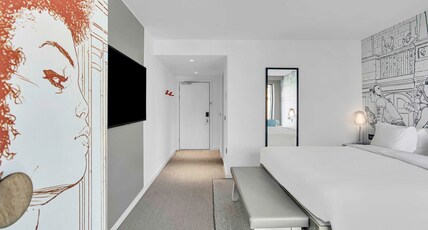 Radisson RED Hotel, Glasgow Room Type - Standard Room