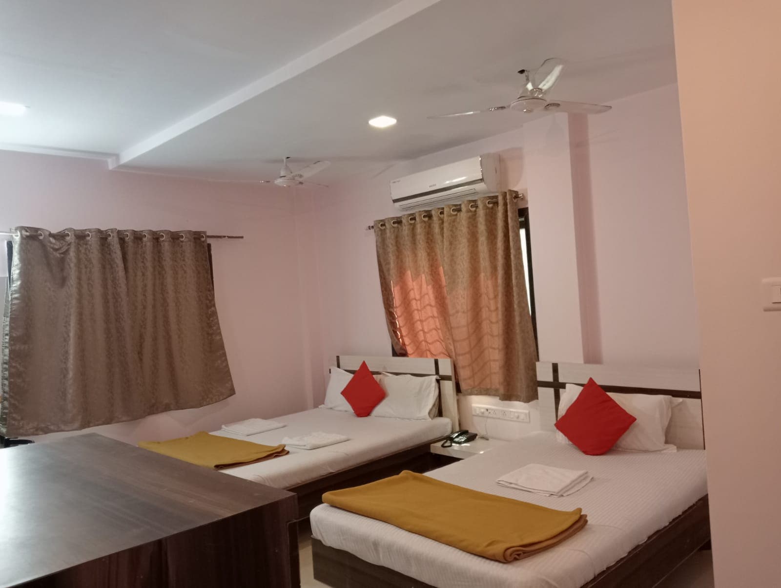 MOURYA LODGING - Tap to explore photos