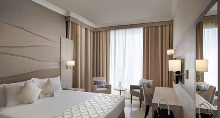 Two Seasons Hotel & Apartments  Room Type - Premium Suite sea View exclusive