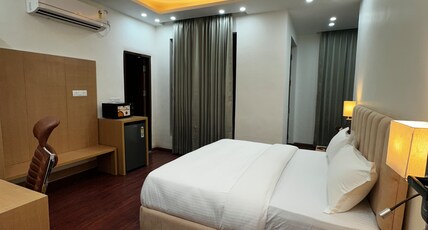 The Orange Inn Room Type - SUPER DELUXE ROOM