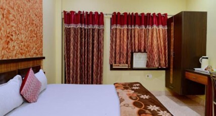 Hotel Akash Room Type - Deluxe (Non AC)